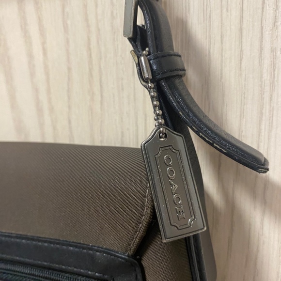 Coach Brown Shoulder Flap Bag - Picture 9 of 12